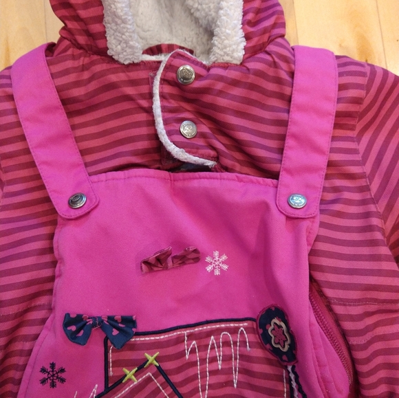 OS trois Mouton pink winter one piece many zippers for easy in out - Picture 4 of 15